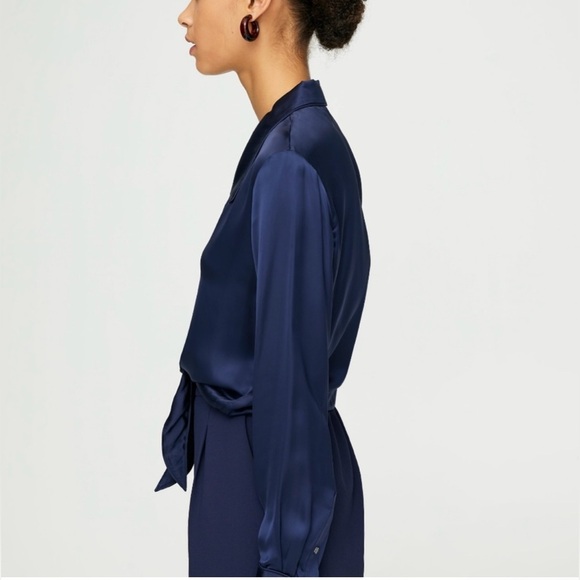 Aritzia Wilfred Effortless Satin Tie-front Blouse NWT Pure Indigo (Navy) - Large - Picture 3 of 11